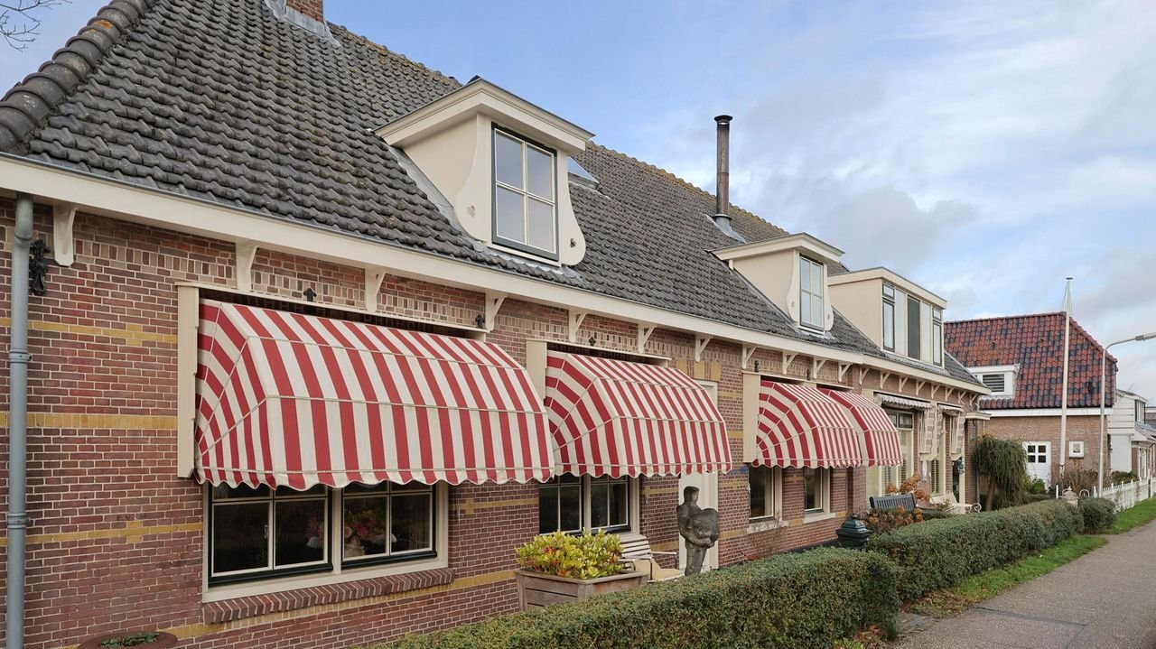 Royaal voorhuis in oude bakkerij (160m²) - Afbeelding 33