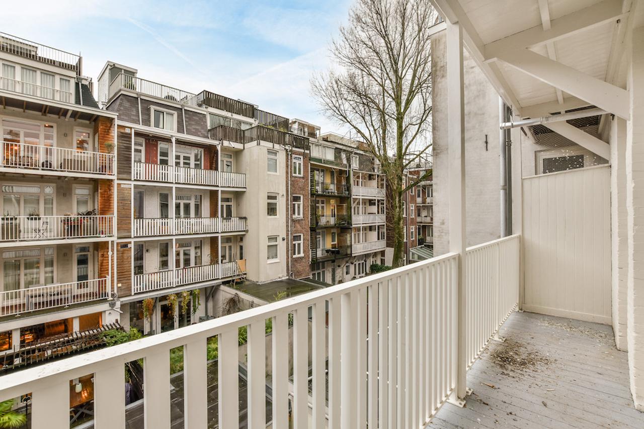 75 m² apartment with 3 balconies in Old-West - Image 8
