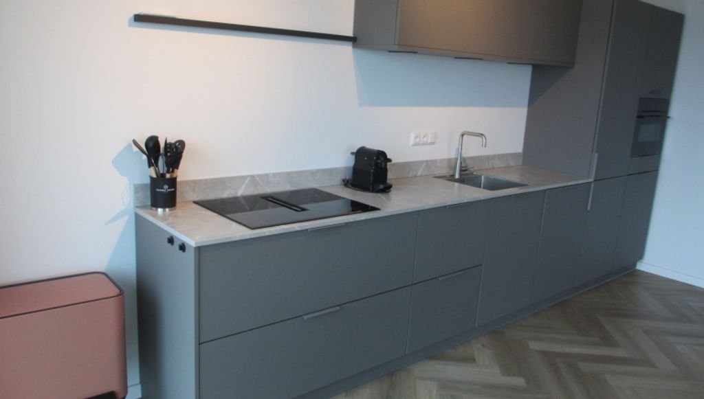 Luxe appartement met uitzicht en parking - Afbeelding 3