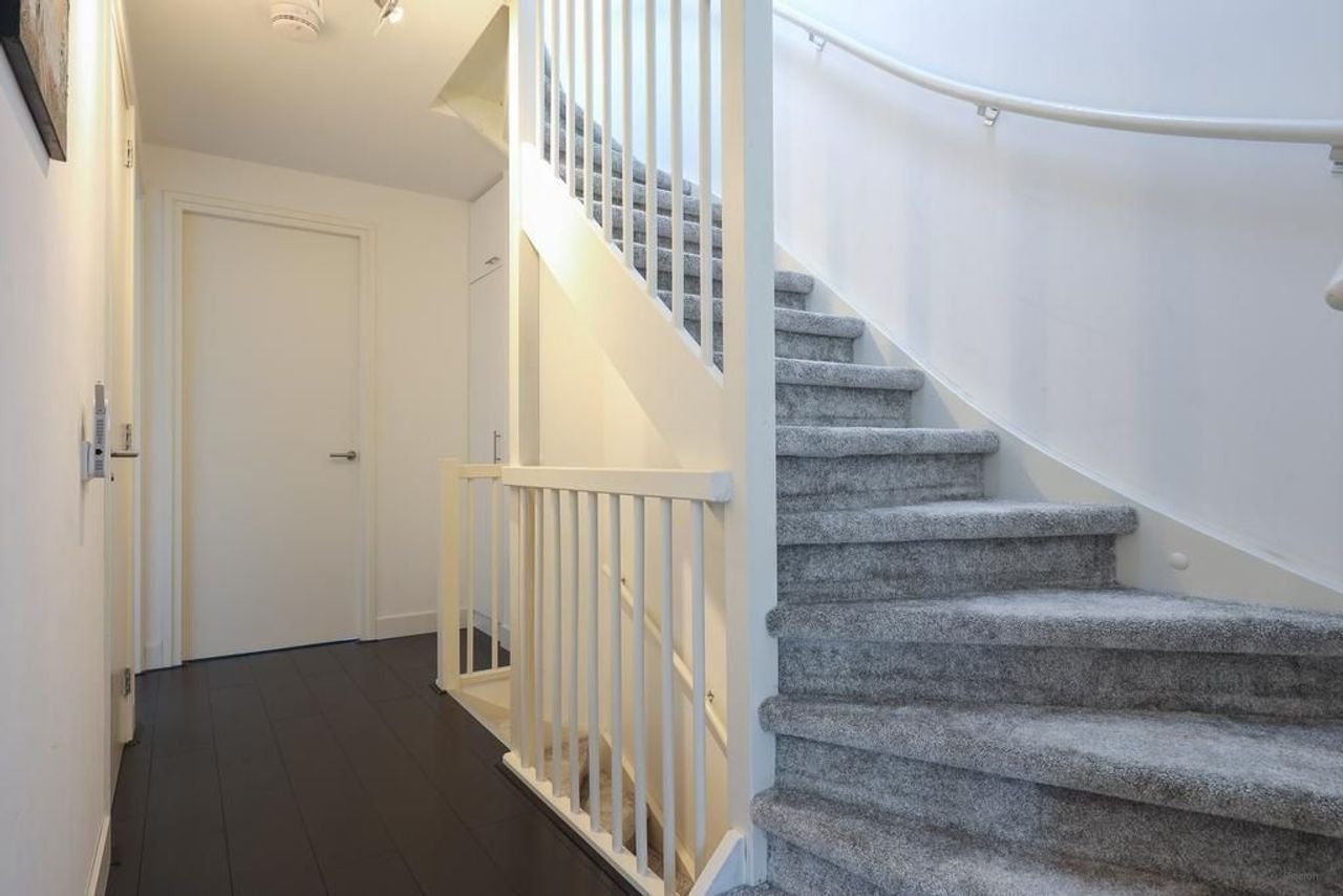 Spacious family home with south-facing garden in Boomberg - Image 23