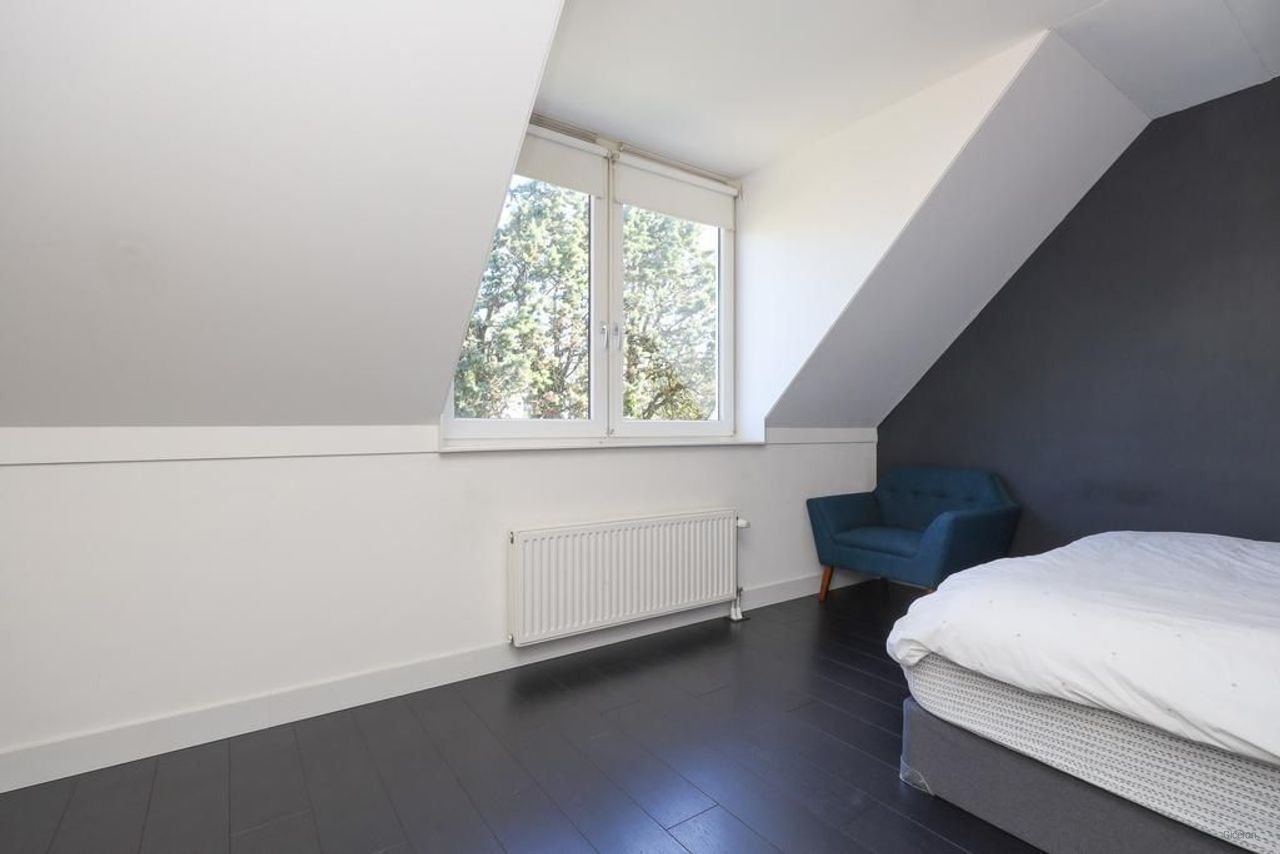 Spacious family home with south-facing garden in Boomberg - Image 16