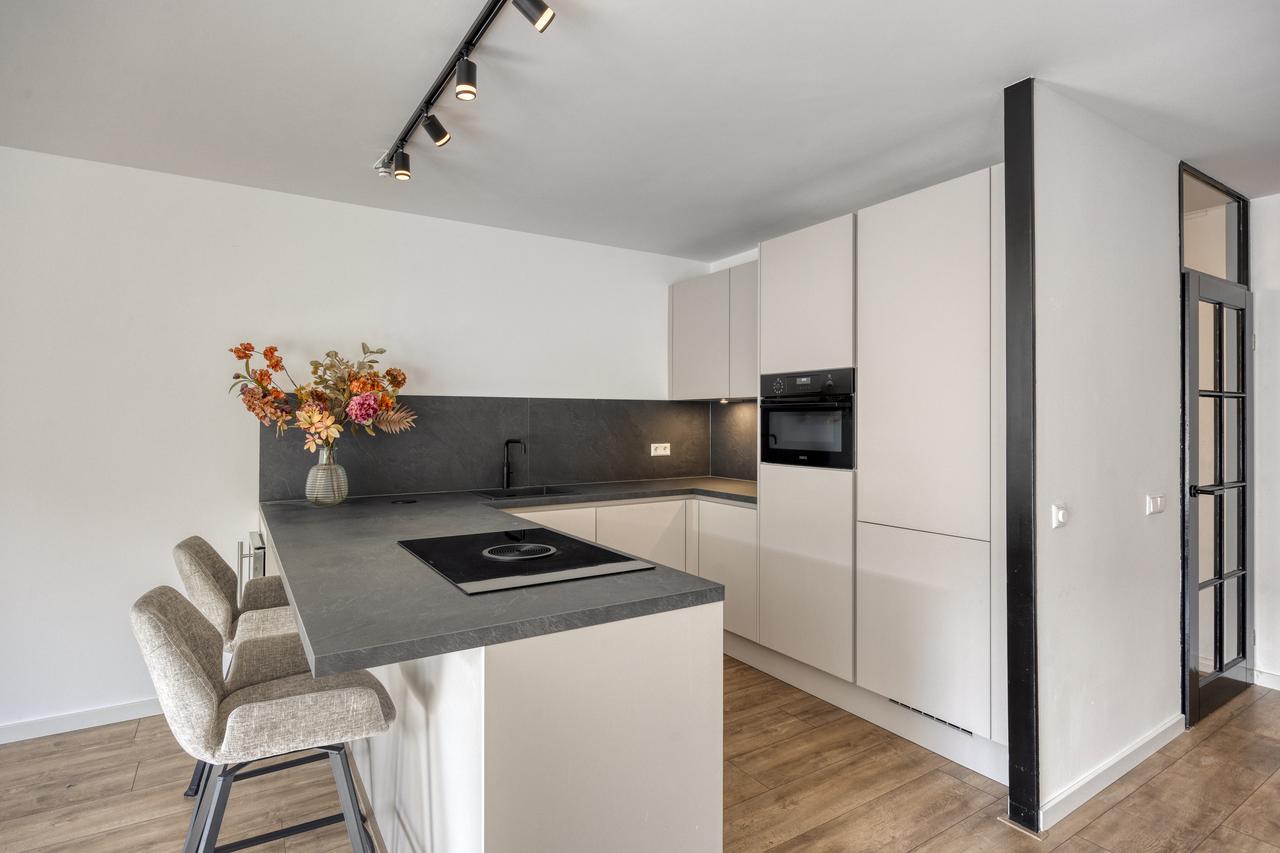 Modern appartement in groen Heemstede - Afbeelding 7