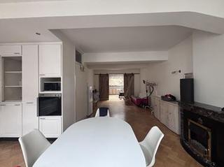Furnished 70 m² studio in city center - Image 6