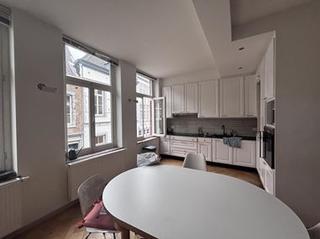 Furnished 70 m² studio in city center - Image 7