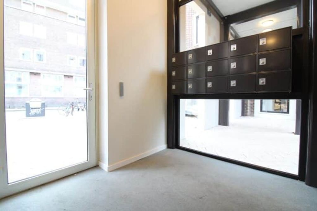 Sleekly furnished apartment in Nieuw Bergen - Image 2