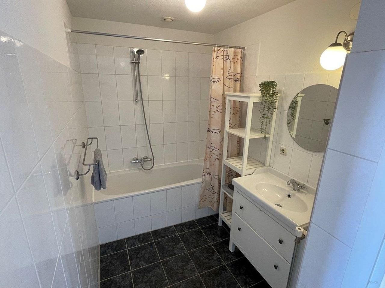 Licht 3-kamer appartement met balkon (Z-W) - Afbeelding 6