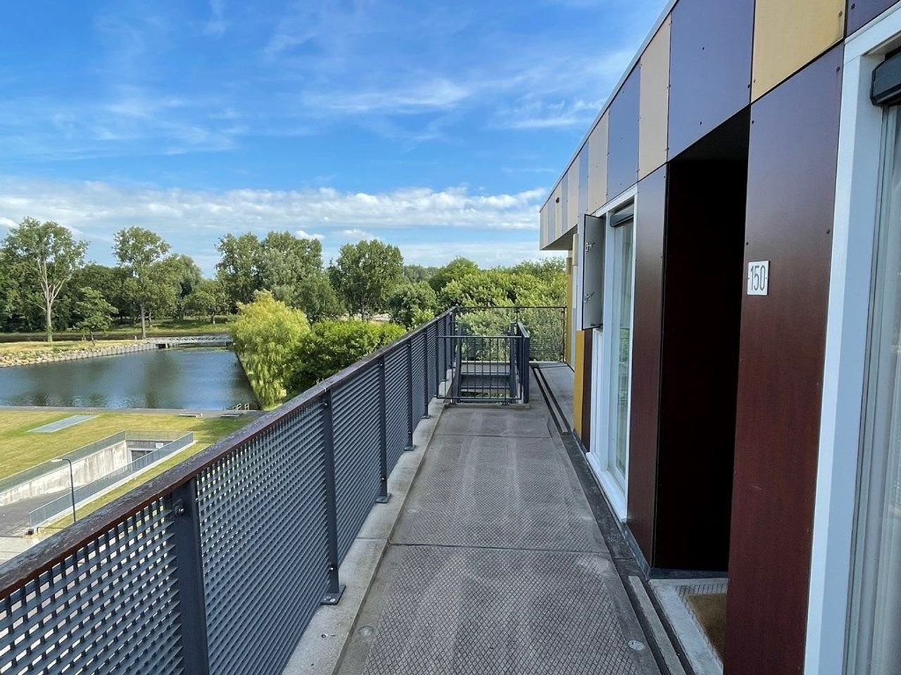 Licht 3-kamer appartement met balkon (Z-W) - Afbeelding 16