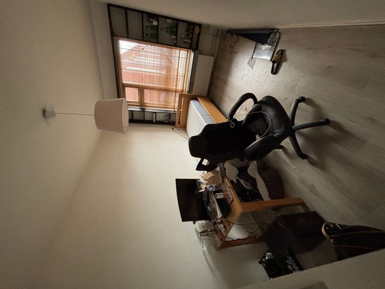 Kamer met balkon in de Rivierenbuurt - Afbeelding 2