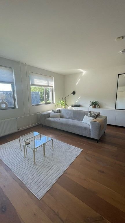 Ruim appartement met eigen parkeerplek - Afbeelding 4