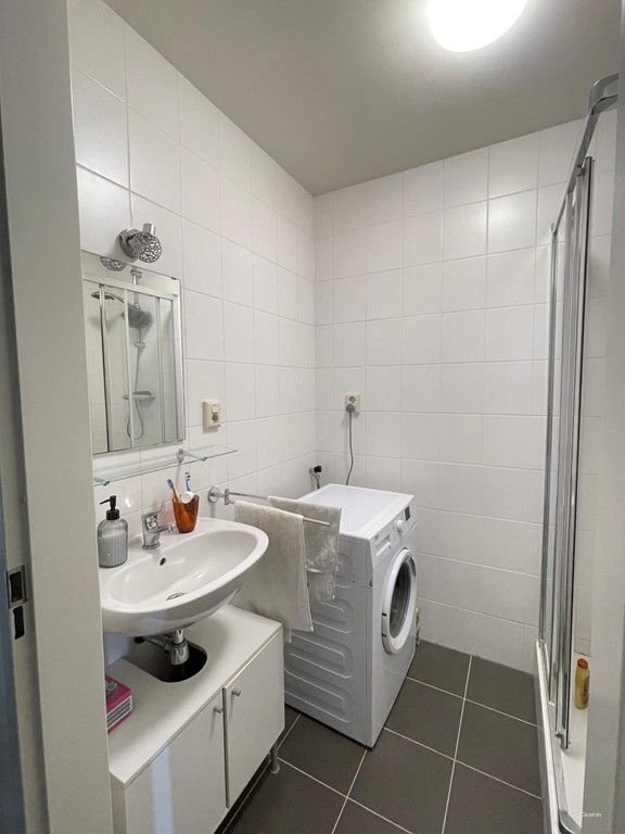 Ruim appartement met eigen parkeerplek - Afbeelding 10