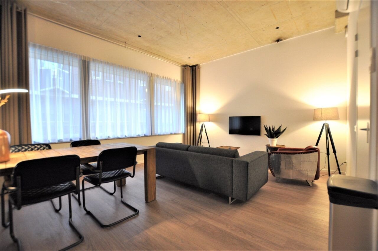 Furnished apartment on the Wal with roof terrace and gym - Image 1