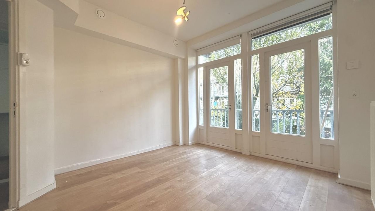 Licht appartement in de Erasmusparkbuurt - Afbeelding 8
