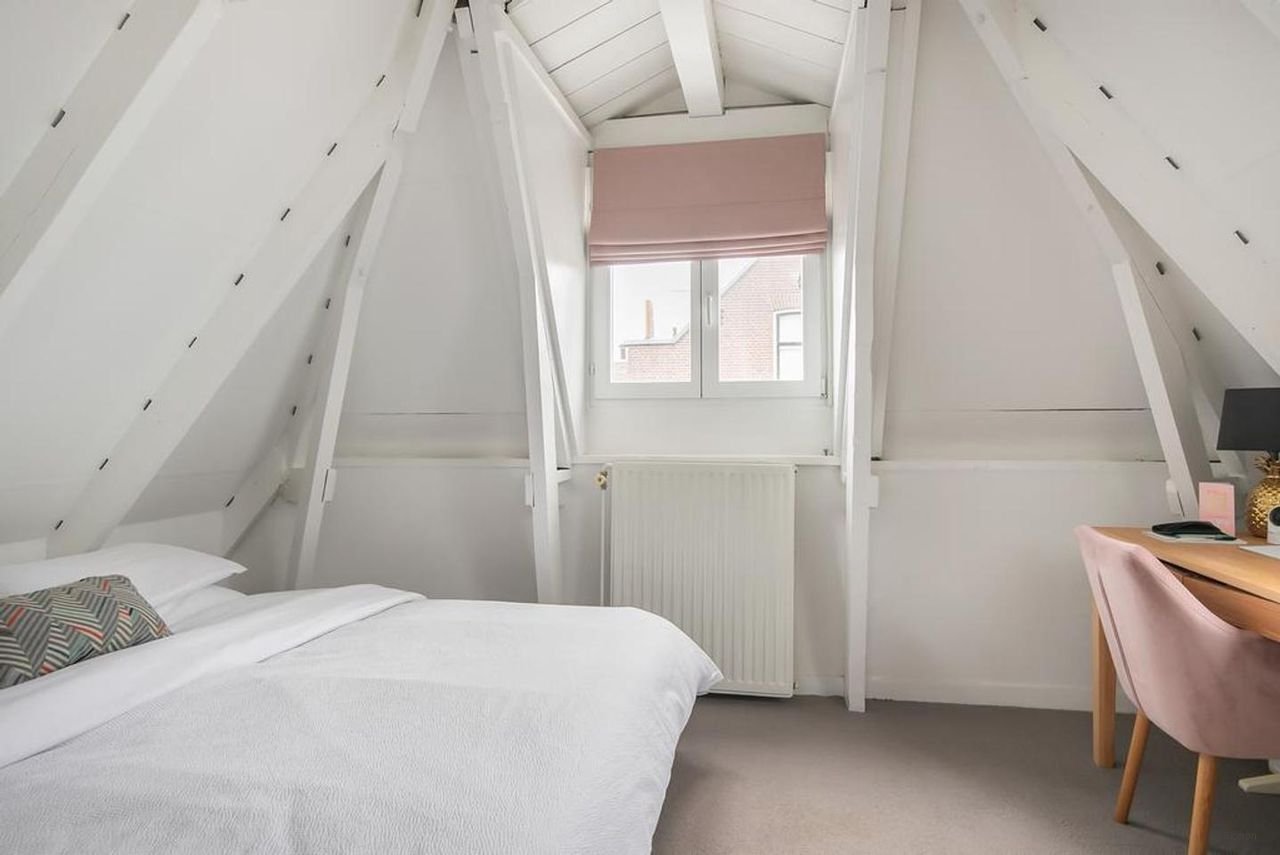 Gemeubileerd appartement van 101 m² in De Pijp - Afbeelding 14