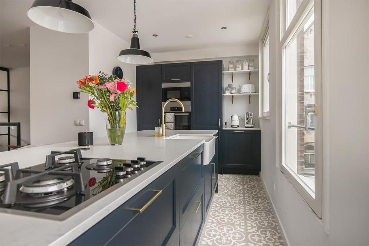 Gemeubileerd appartement van 101 m² in De Pijp - Afbeelding 10