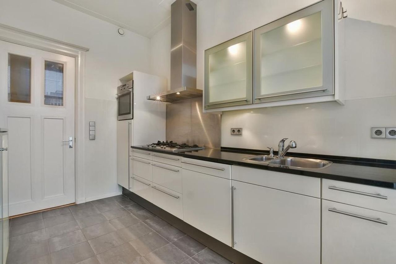 145 m2 Duplex near Vondelpark - Image 7