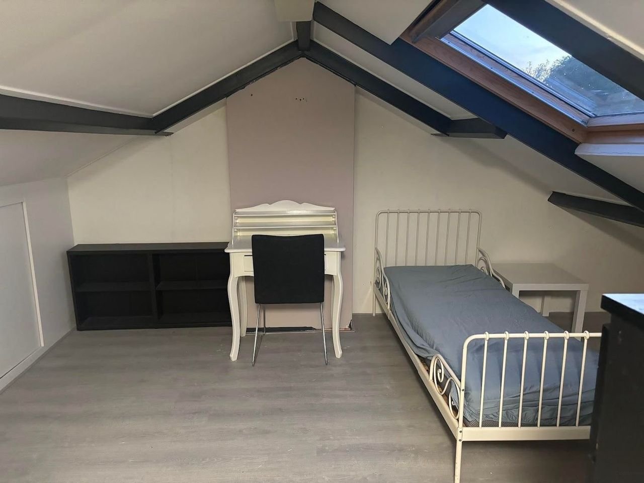 Gemeubileerd huis met zonnepanelen - Afbeelding 17