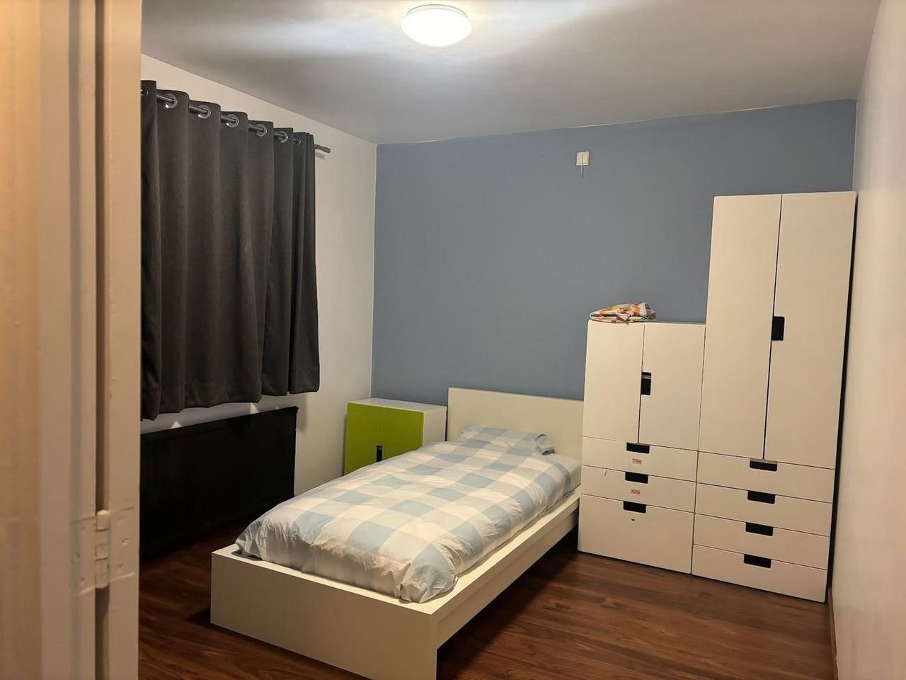 Gemeubileerd huis met zonnepanelen - Afbeelding 12