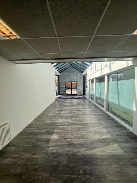 Room in Nieuwegein next to shops - Image 6