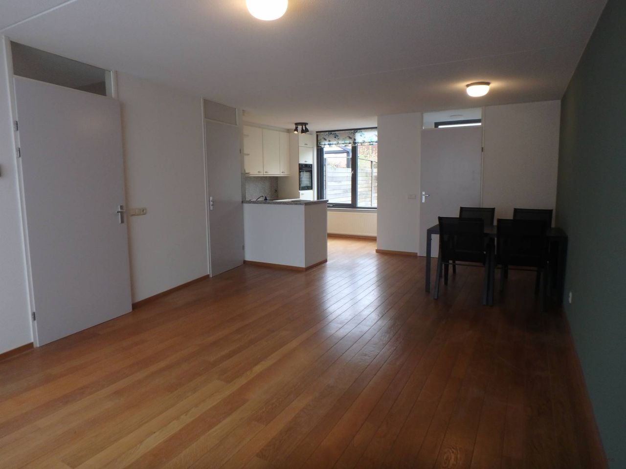 Ruime gezinswoning met 4 slaapkamers bij ISE - Afbeelding 2