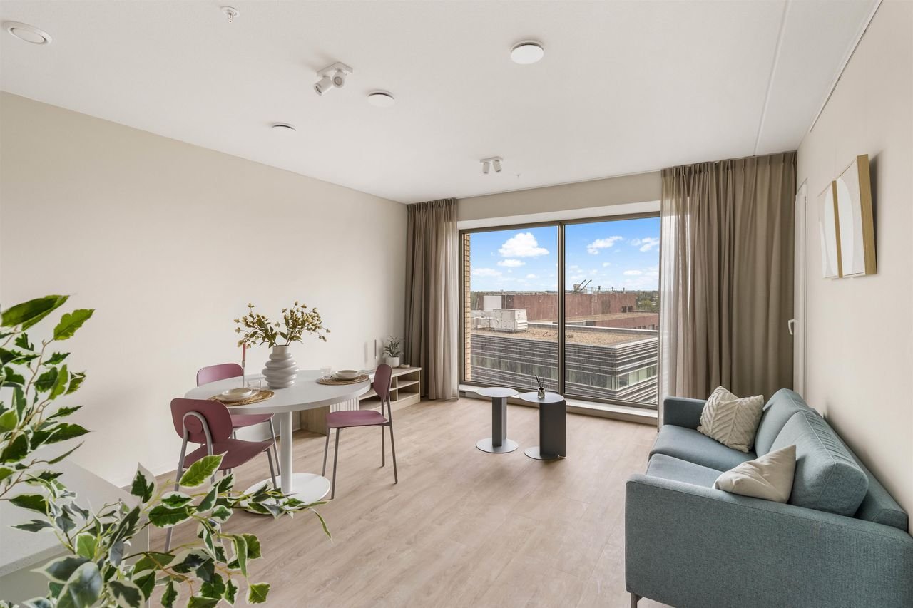 Energy-efficient apartment in Southeast - Image 1
