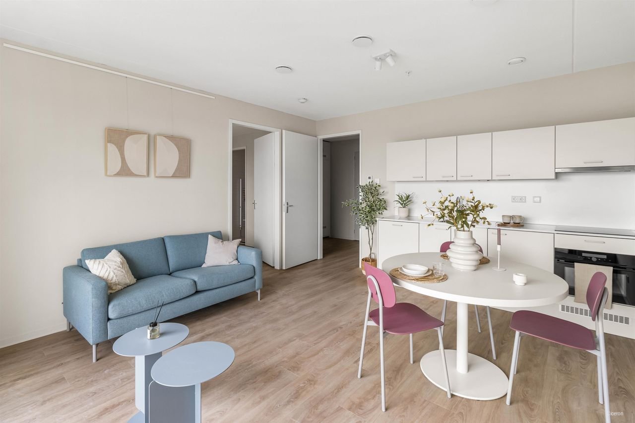 Energy-efficient apartment in Southeast - Image 2