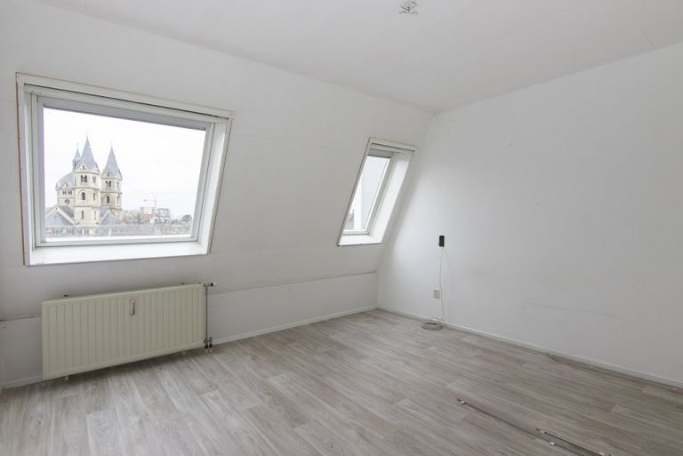 Apartment in Roermond city center with elevator - Image 5