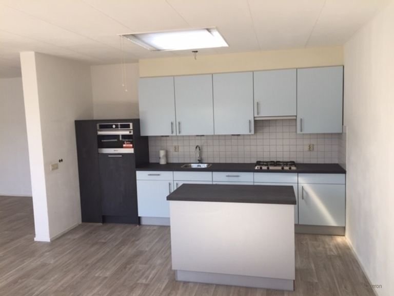 Apartment in Roermond city center with elevator - Image 3