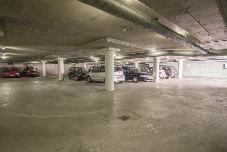 Apartment in Roermond city center with elevator - Image 14