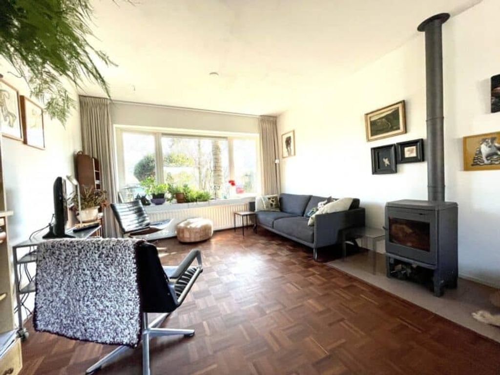Gemeubileerd jaren '50 huis met zonnige tuin - Afbeelding 3