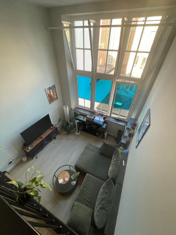 65m2 Apartment on the Oudegracht - Image 10