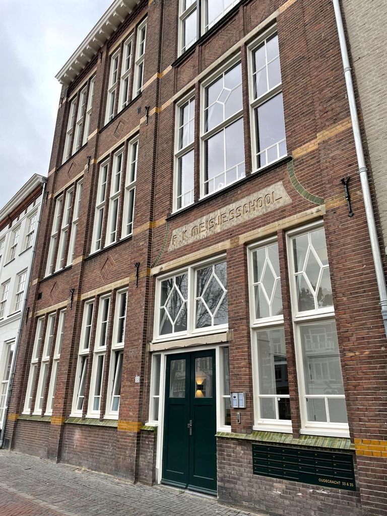 65m2 Apartment on the Oudegracht - Image 1