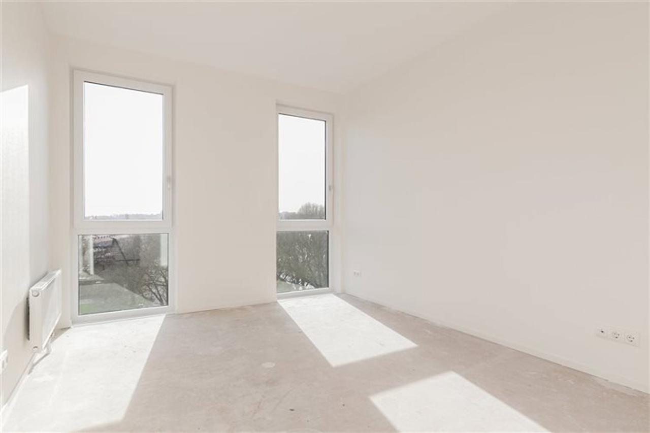 2-bedroom apartment on the Rhine with balcony - Image 16