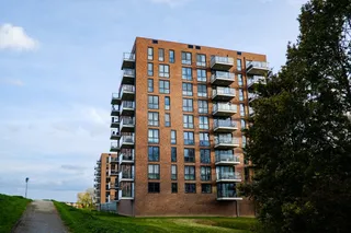 Living on the 9th floor along the Rhine