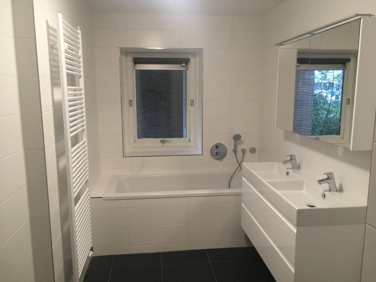 Spacious 4-room apartment near Stadshart - Image 5