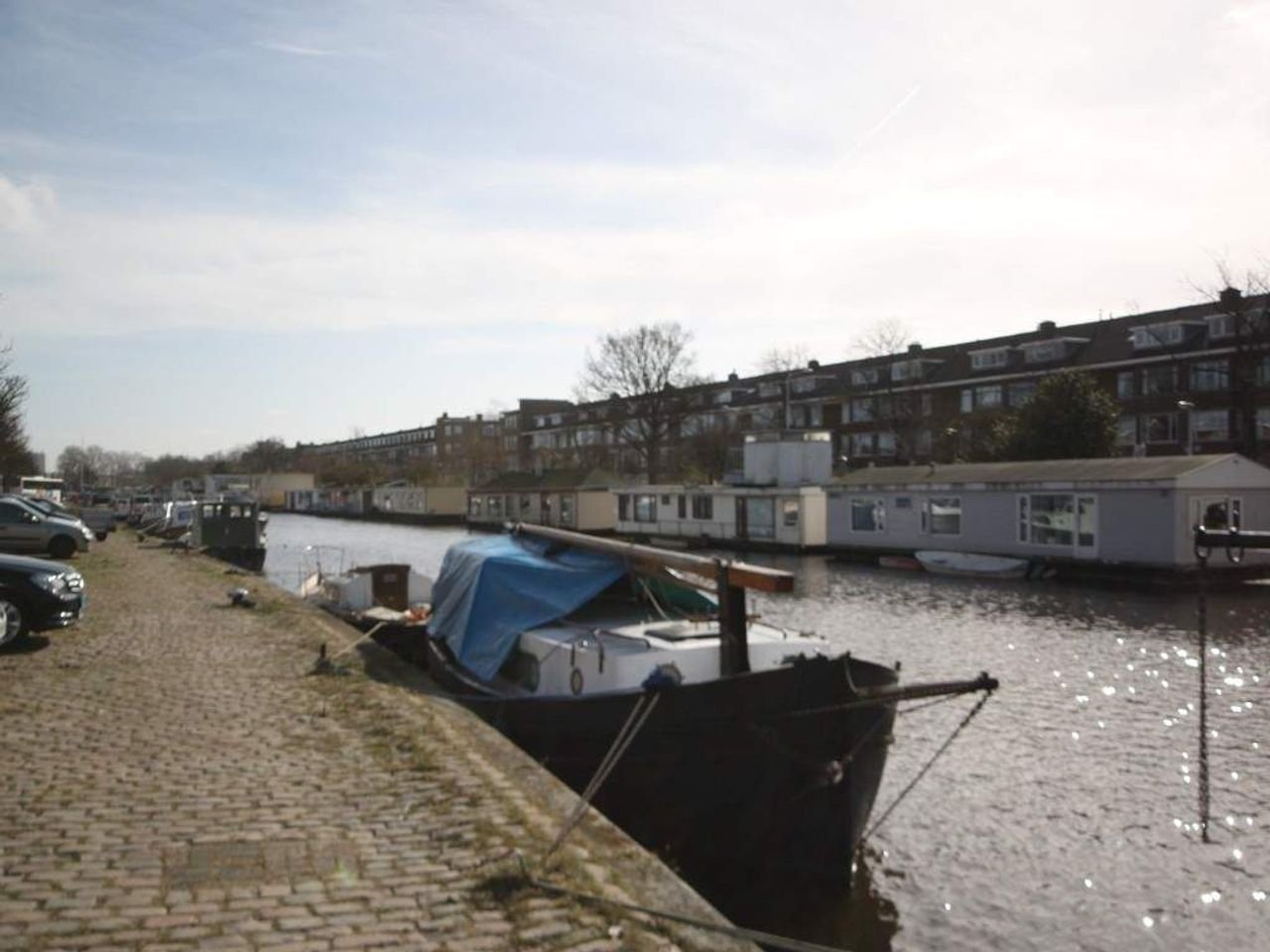 3-kamer woning met uitzicht op woonboten - Afbeelding 13