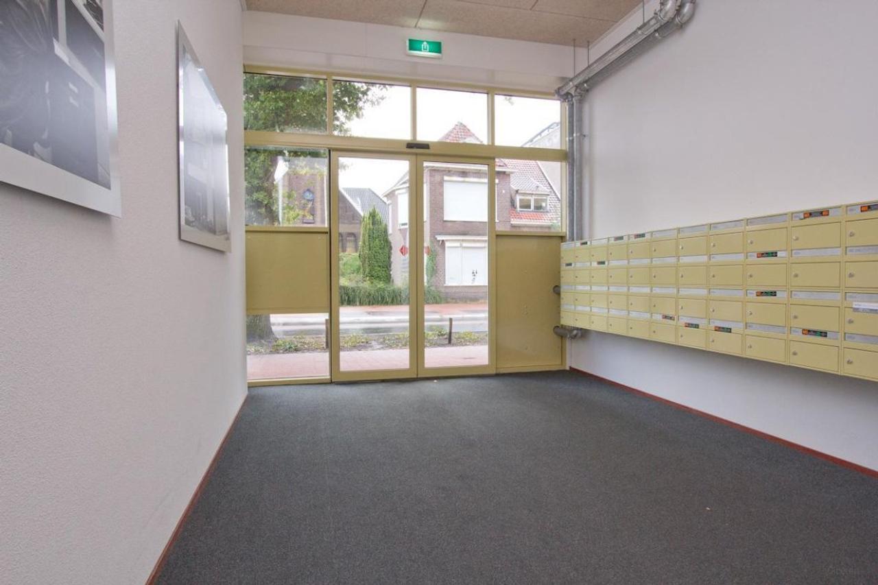 3-kamerappartement met balkon in Emmen - Afbeelding 2