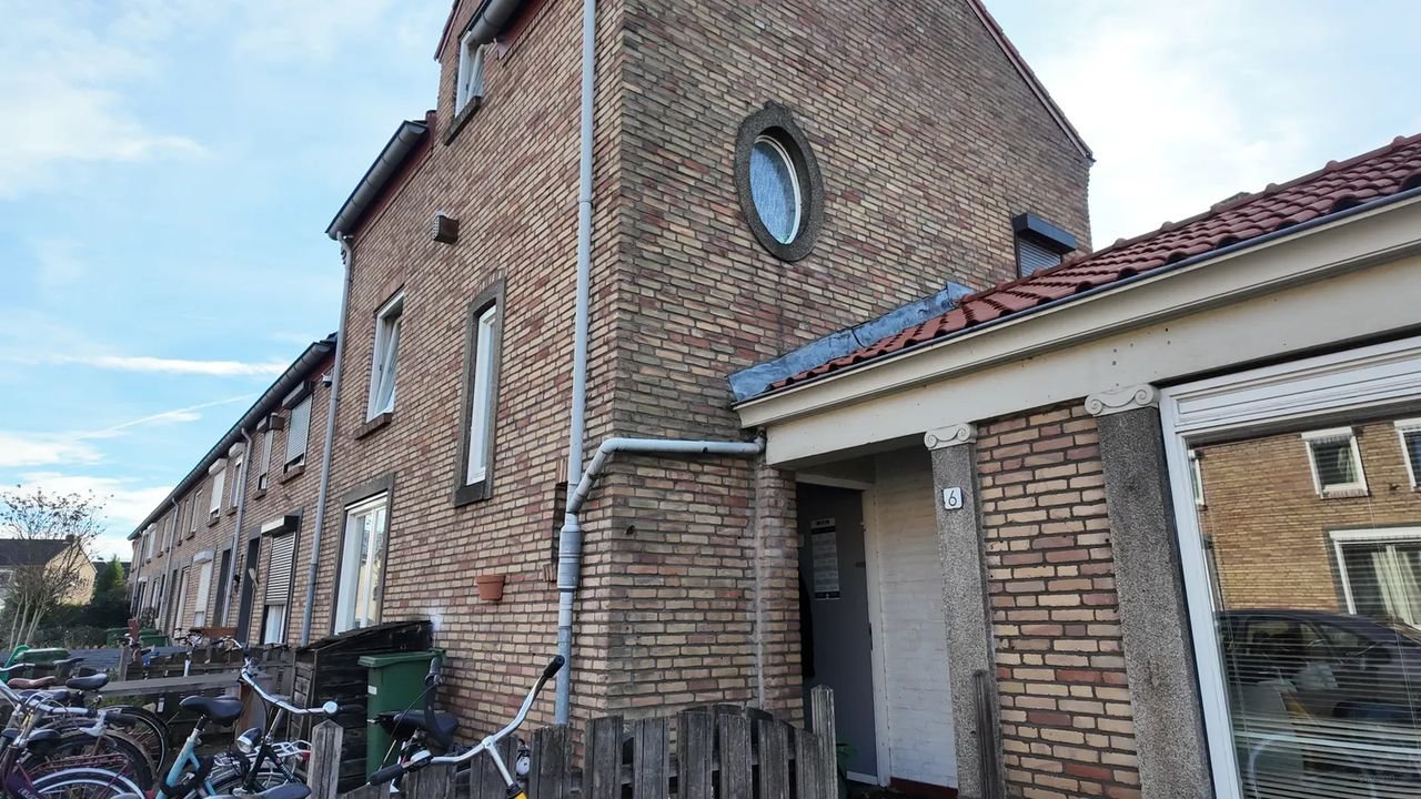 Ground floor room near Maastricht station - Image 1