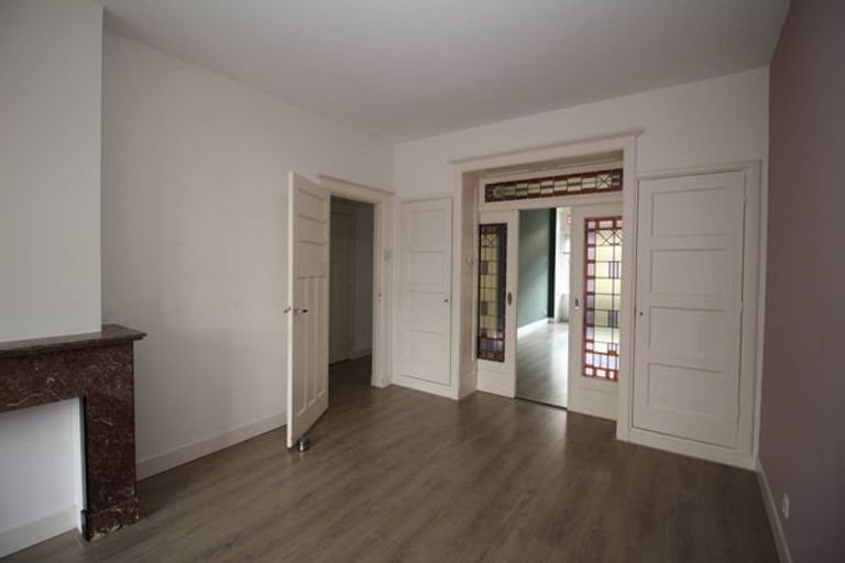 En-suite appartement met balkon in Bezuidenhout - Afbeelding 15