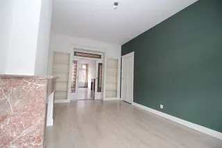 En-suite appartement met balkon in Bezuidenhout