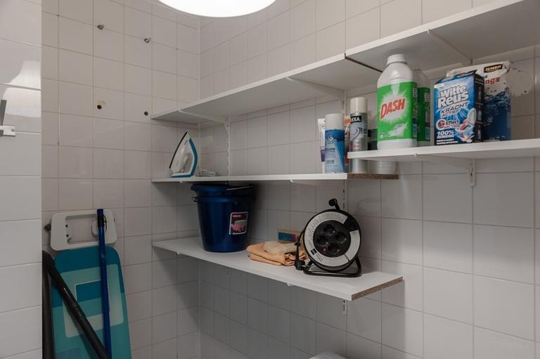 Gemeubileerd 3-kamerappartement met parkeren - Afbeelding 21
