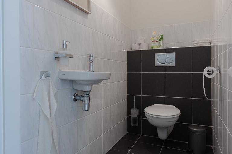 Gemeubileerd 3-kamerappartement met parkeren - Afbeelding 24