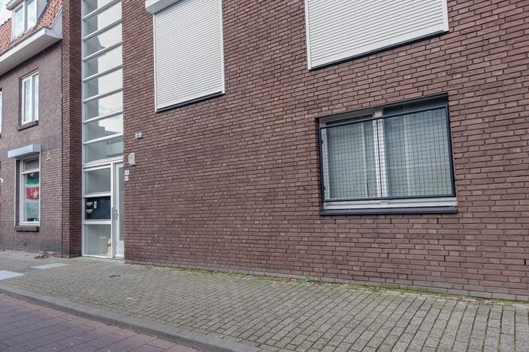 Gemeubileerd 3-kamerappartement met parkeren - Afbeelding 27