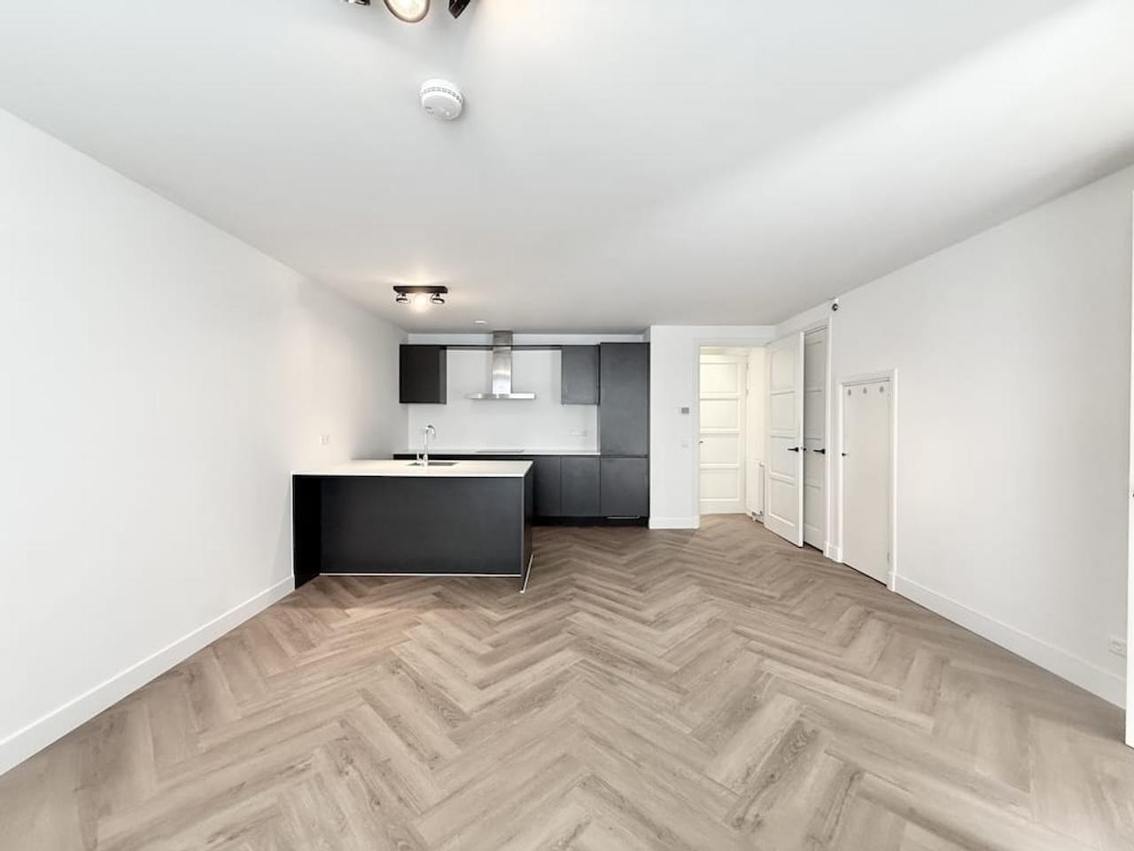 2-slaapkamerappartement met tuin in Zuid - Afbeelding 1