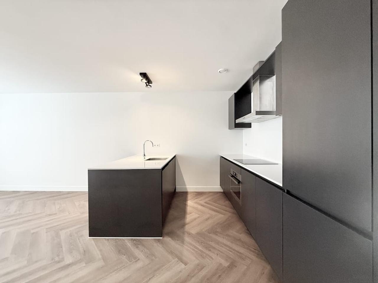 2-slaapkamerappartement met tuin in Zuid - Afbeelding 3