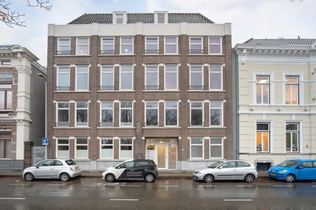 105m² Loft in Breda City Center - Image 1