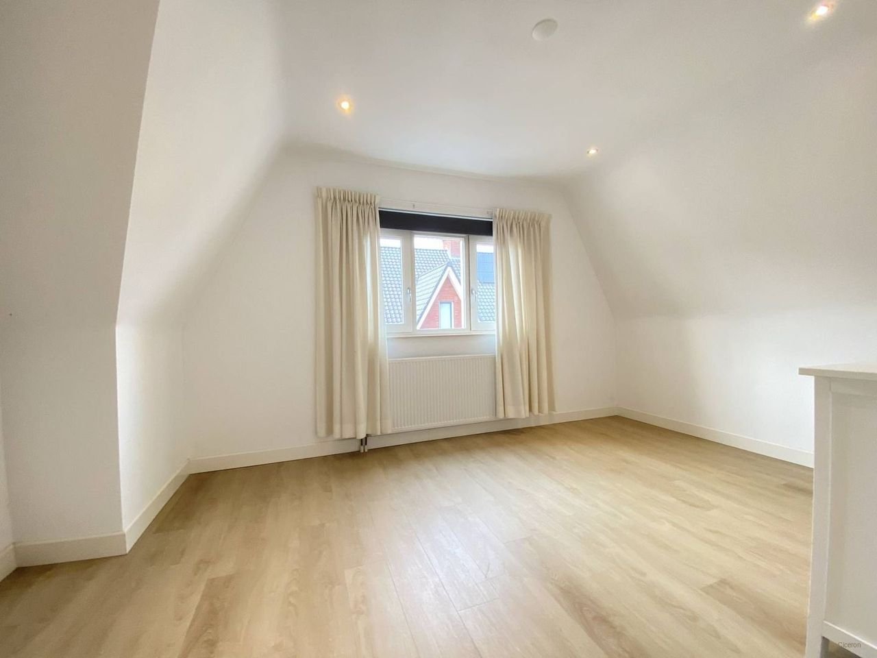 Hoekwoning met 5 slaapkamers in Oog in Al - Afbeelding 23