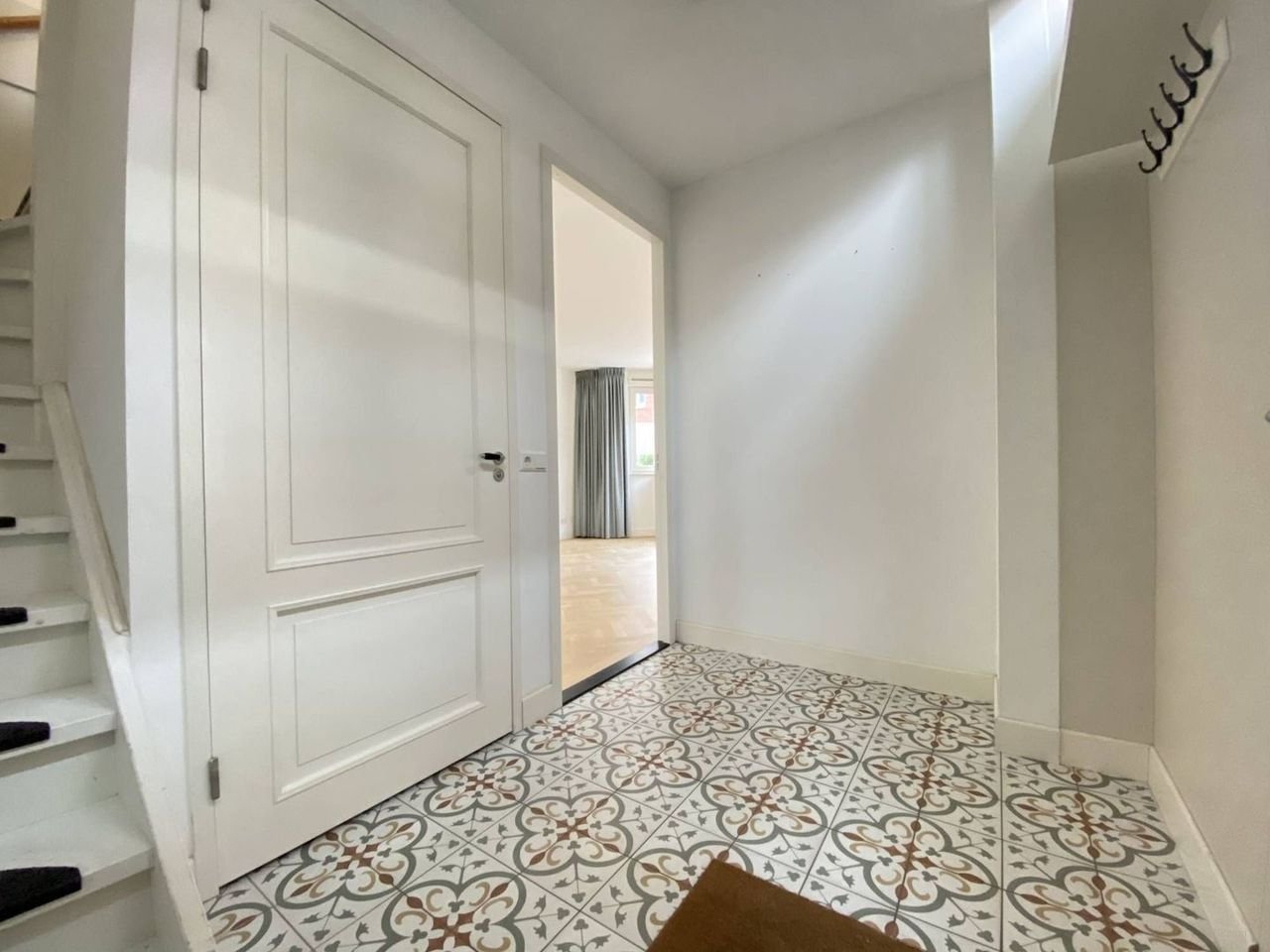 Hoekwoning met 5 slaapkamers in Oog in Al - Afbeelding 3