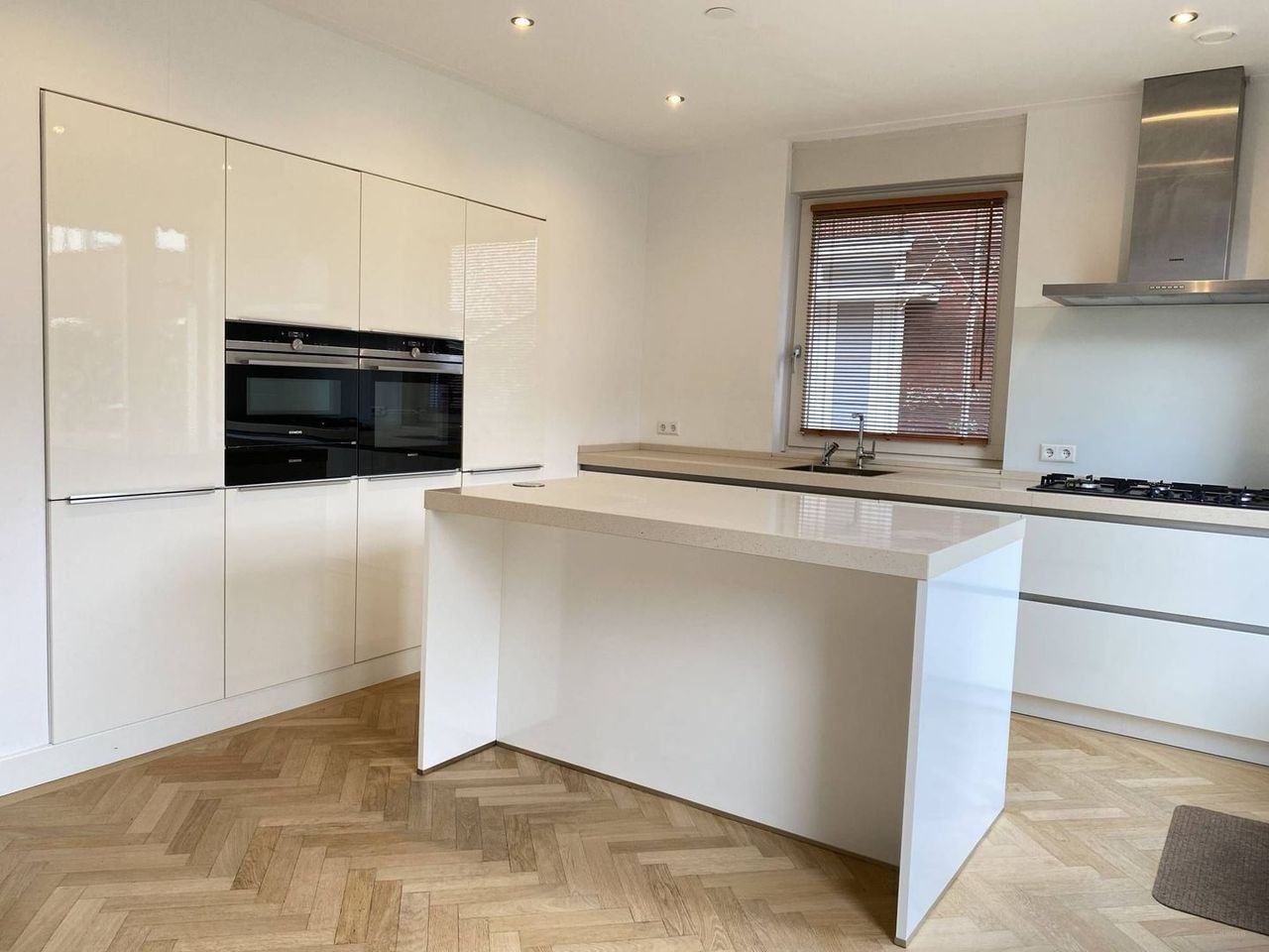 Hoekwoning met 5 slaapkamers in Oog in Al - Afbeelding 9