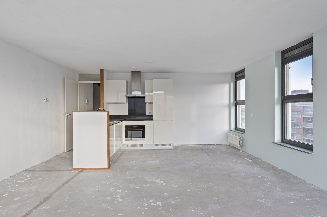 Bright apartment in Laakhaven-Oost - Image 2