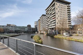 Bright apartment in Laakhaven-Oost